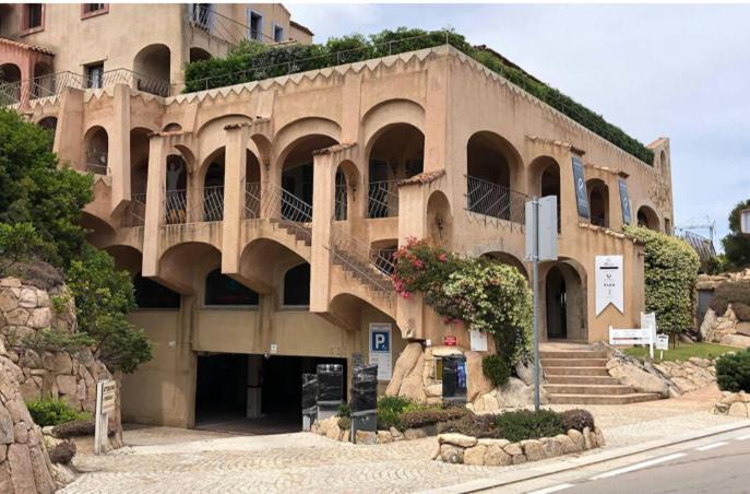 Le Suites Porto Cervo Exterior photo